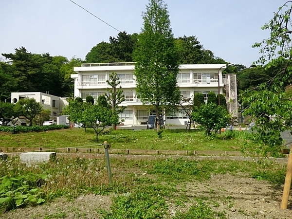 横浜市中区本牧満坂の新築一戸建(よこはま港南診療所)