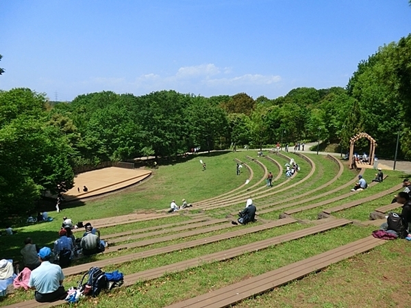 横浜市都筑区茅ケ崎東1丁目の新築一戸建(都筑中央公園)