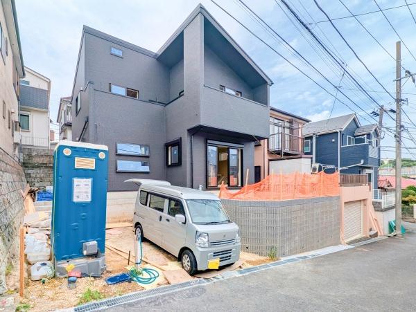 横浜市南区六ツ川２丁目の新築一戸建
