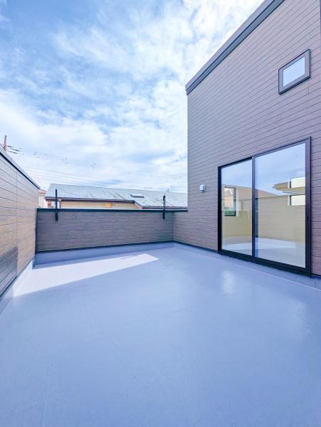 横浜市金沢区富岡西６丁目の新築一戸建