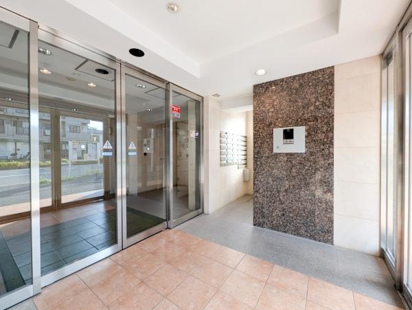 アールヴェール横濱反町