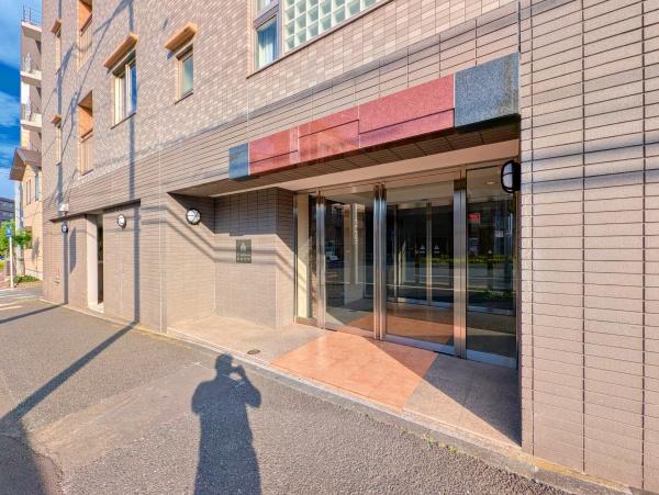 アールヴェール横濱反町