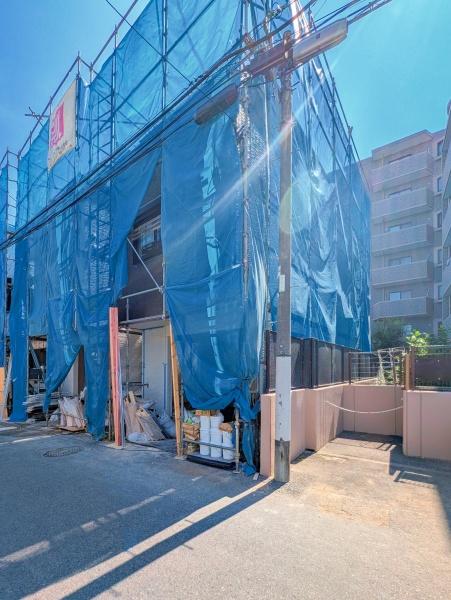 横浜市戸塚区戸塚町の新築一戸建