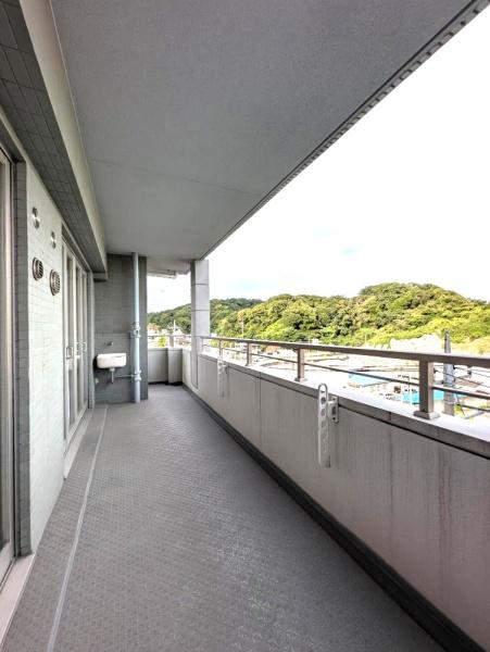リステージ本郷台プリズムガーデン(バルコニー)