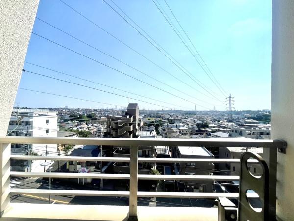 クレッセントユーパリノスの丘パームヒルズ