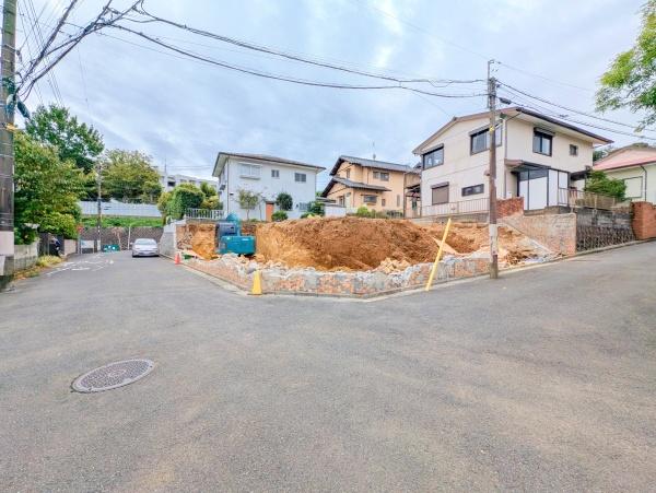 横浜市磯子区岡村８丁目の新築一戸建