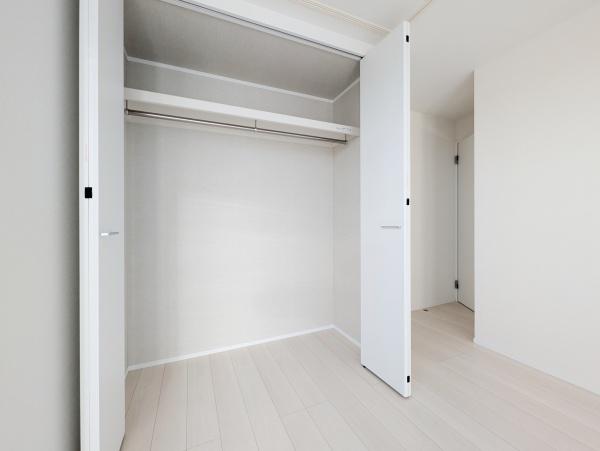 横浜市瀬谷区阿久和西2丁目の新築一戸建(収納)