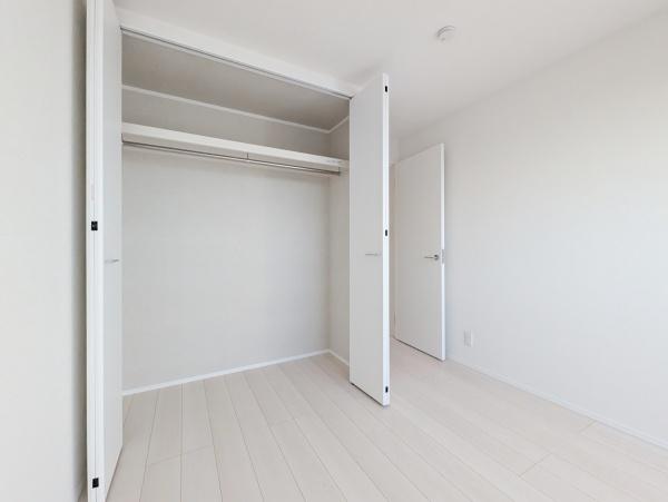 横浜市瀬谷区阿久和西2丁目の新築一戸建(洋室)