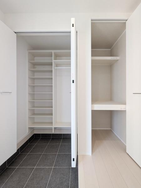 横浜市瀬谷区阿久和西2丁目の新築一戸建(玄関)