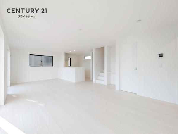 横浜市瀬谷区阿久和西2丁目の新築一戸建(リビング)