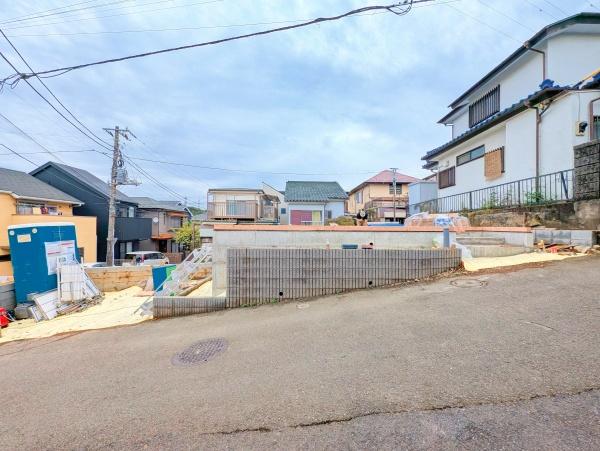 横浜市南区六ツ川２丁目の新築一戸建