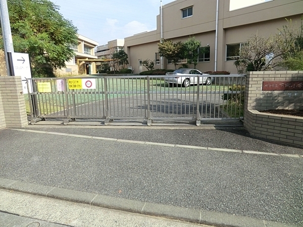 横浜市戸塚区戸塚町の新築一戸建(横浜市立下郷小学校)