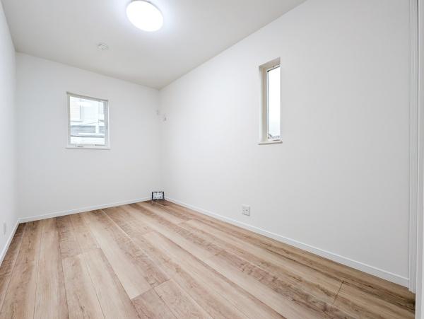 横浜市戸塚区戸塚町の新築一戸建