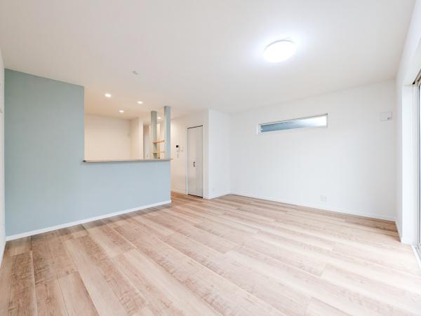 横浜市戸塚区戸塚町の新築一戸建