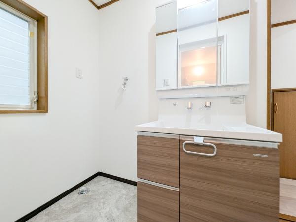 横浜市金沢区釜利谷東３丁目の中古一戸建て