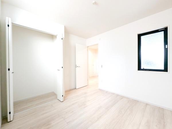 横浜市鶴見区寛政町の新築一戸建