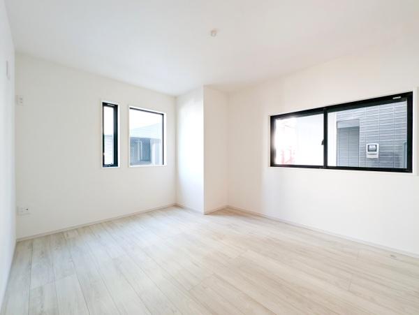 横浜市鶴見区寛政町の新築一戸建