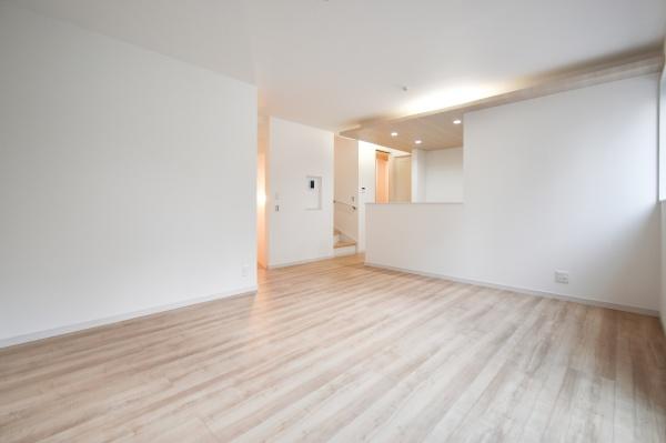 横浜市鶴見区北寺尾７丁目の新築一戸建