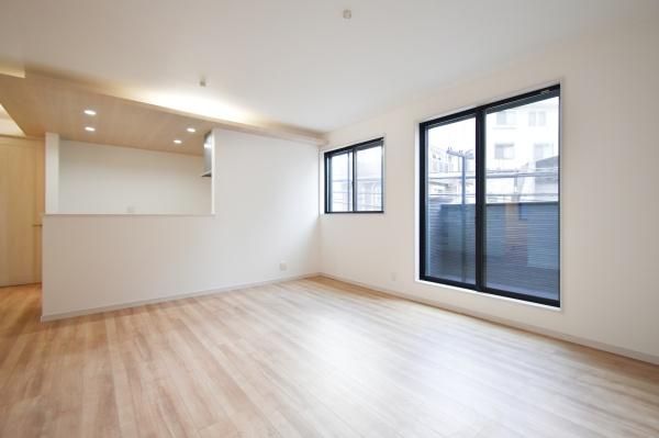 横浜市鶴見区北寺尾７丁目の新築一戸建