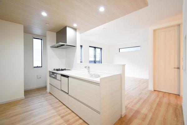 横浜市鶴見区北寺尾７丁目の新築一戸建