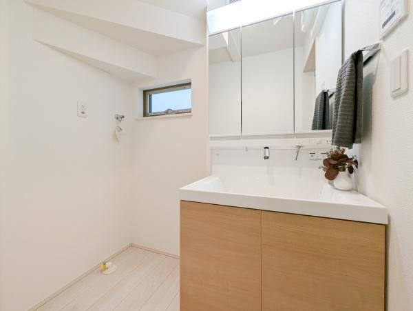 横浜市緑区東本郷６丁目の中古一戸建て