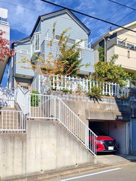 横浜市青葉区田奈町の中古一戸建