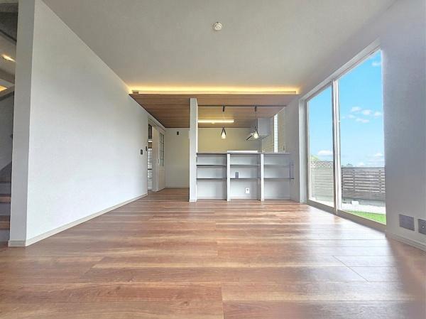 横浜市神奈川区松見町２丁目の中古一戸建て