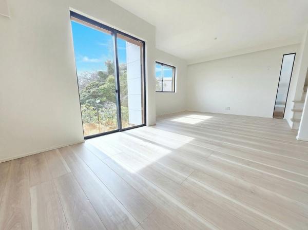 横浜市金沢区富岡東１丁目の新築一戸建