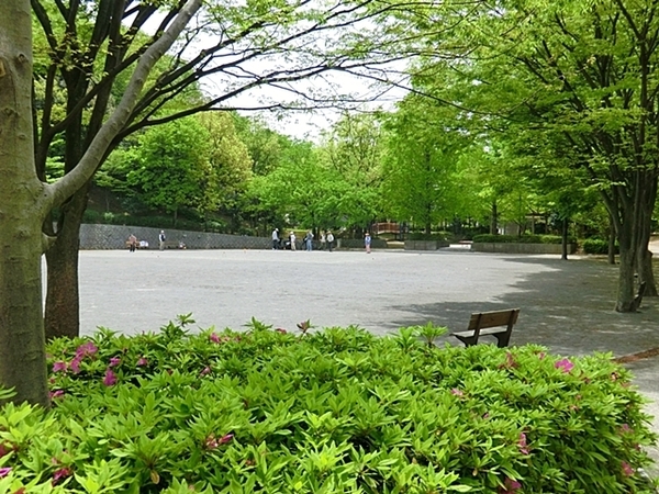 横浜市金沢区富岡西３丁目の中古一戸建て(富岡公園)