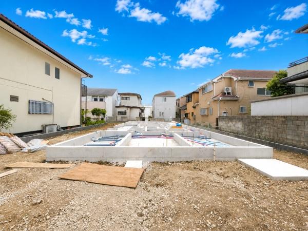 フロンティアアパートメント杉田