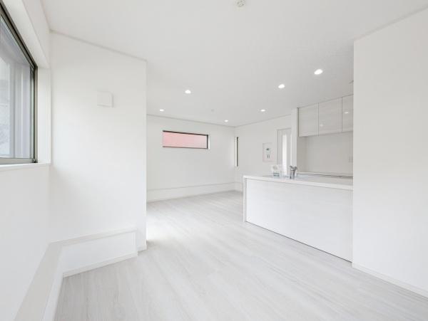 横浜市港南区上大岡東３丁目の新築一戸建