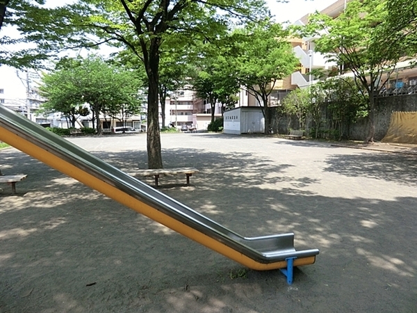 クオス金沢八景レジデンシャルステージ(白山道公園)