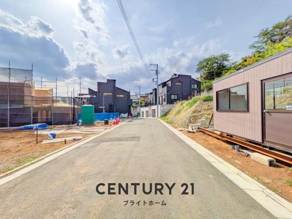横浜市神奈川区三ツ沢下町の新築一戸建