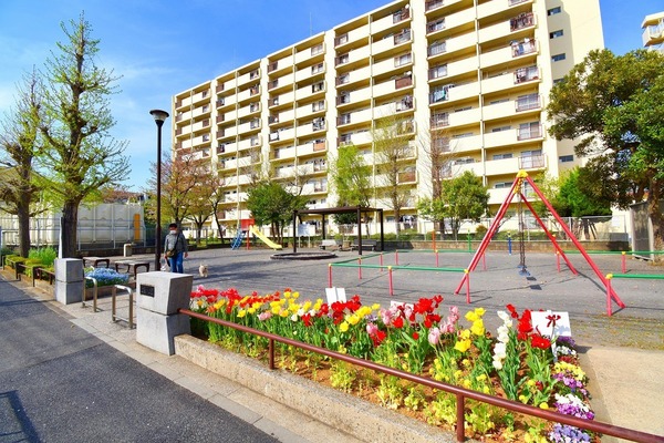 横浜市保土ケ谷区上星川２丁目の新築一戸建(上星川公園)