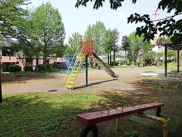 横浜市青葉区藤が丘２丁目の新築一戸建(梅が丘第二公園)