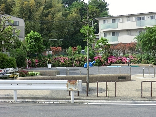 横浜市南区永田北３丁目の新築一戸建(永田北三丁目公園)