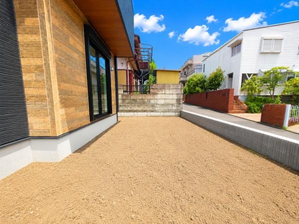 横浜市青葉区大場町の新築一戸建