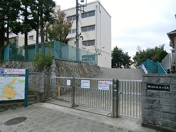 横浜市青葉区藤が丘１丁目の新築一戸建(横浜市立谷本小学校)