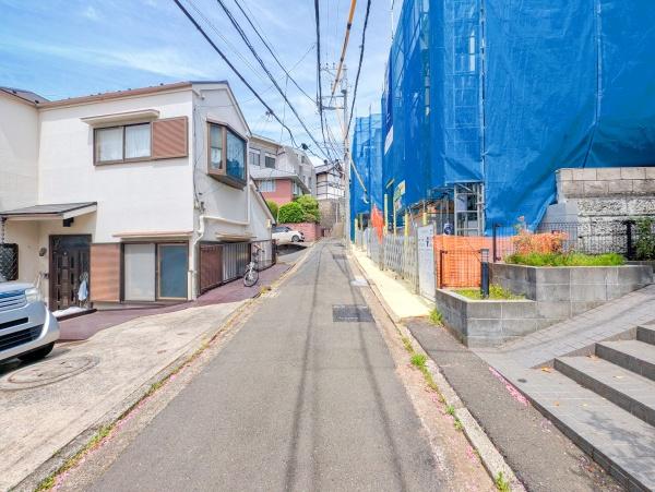横浜市南区庚台の新築一戸建