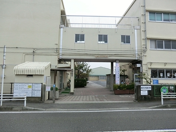 横浜市泉区下和泉２丁目の新築一戸建(横浜市立中和田南小学校)