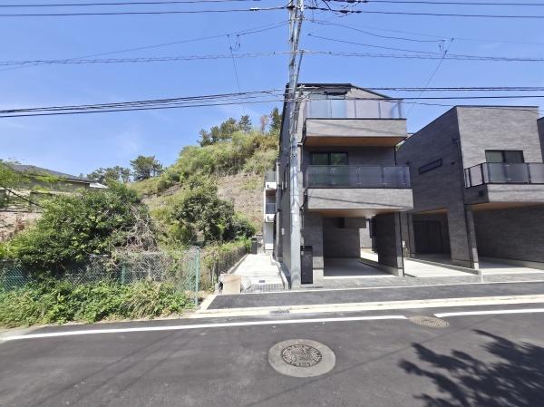 横浜市中区本牧間門の新築一戸建