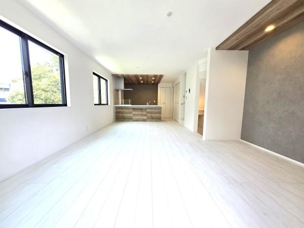 横浜市中区本牧間門の新築一戸建