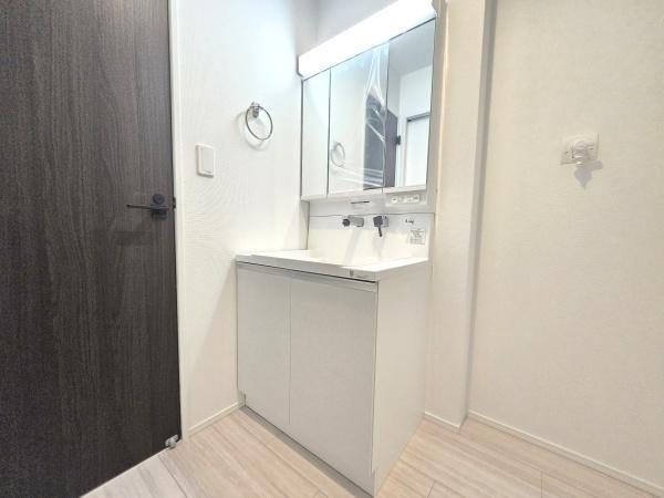 横浜市保土ケ谷区釜台町の新築一戸建