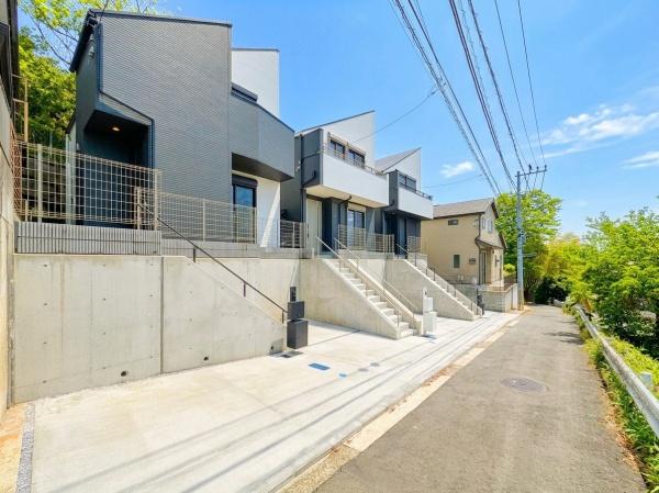 横浜市神奈川区三ツ沢上町の新築一戸建