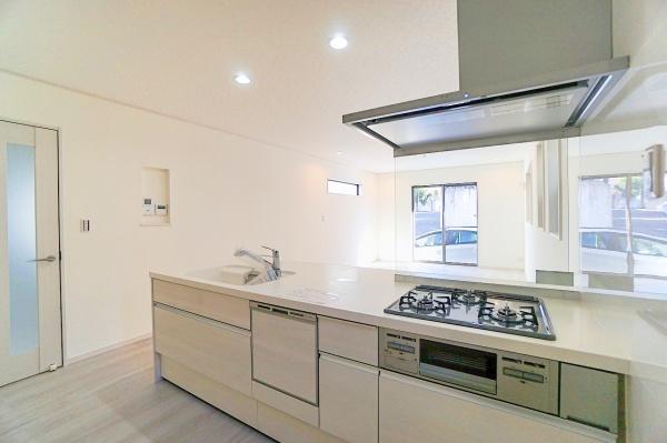 横浜市保土ケ谷区鎌谷町の新築一戸建