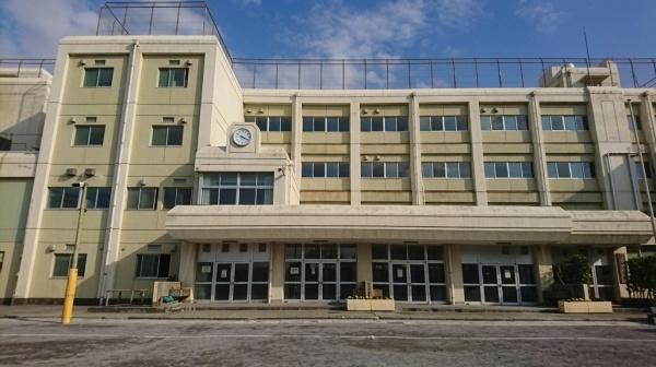 大和市中央林間西４丁目の新築一戸建(大和市立南林間中学校)