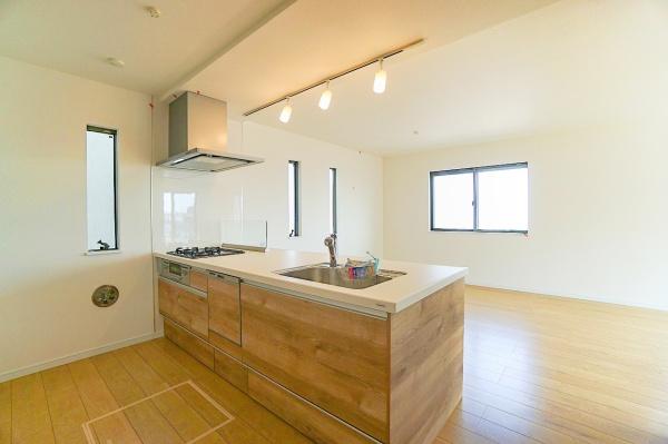 川崎市中原区上平間の新築一戸建