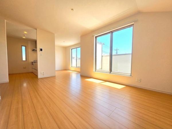 横浜市磯子区杉田８丁目の中古一戸建て