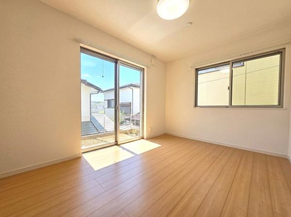 横浜市磯子区杉田８丁目の中古一戸建て