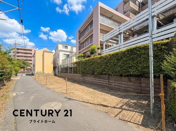 横浜市南区井土ケ谷中町の新築一戸建